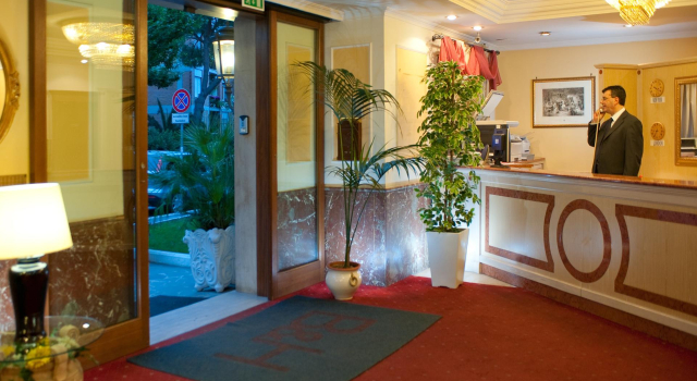 Hotel Club House Roma, Varaa Hotelli Aurelio Rooma