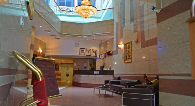 Queen's Hotel