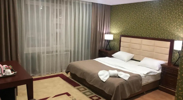Hotel Inju on Baraeva 9, Rezerwuj Hotel Astana Kazachstan