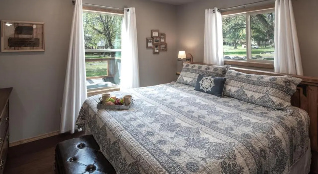 Starlight Cabin, 1 Bedroom, Sleeps 4, Great Views, Hot Tub, WiFi, HDTV, Varaa Huoneisto Ruidoso New Mexico