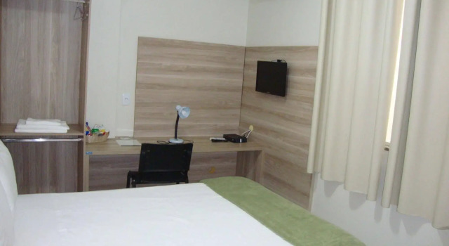 Hotel Golden JK, Забронировать Отель Муриаэ Минас-Жерайс