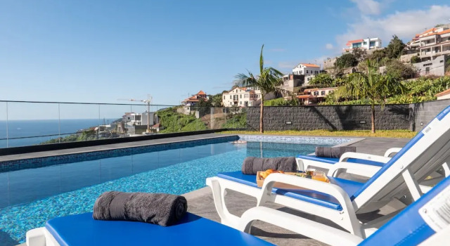 Вилла Villa Luxe by Atlantic Holiday