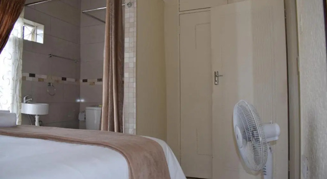Moye Guest House, Забронировать Гостевой дом Гостевые дома Фаррармере, Гостевой дом
