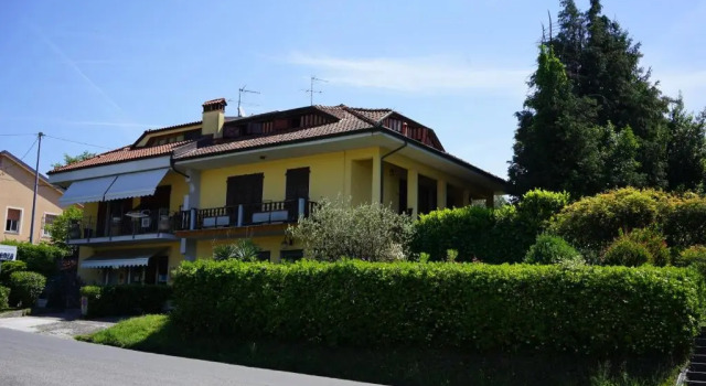 Коттедж с 3 комнатами Guest House Casa Annabella
