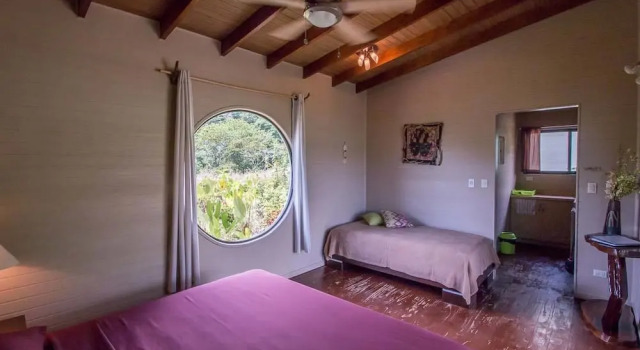 Eden Tica Lodge, Rezervovat Hotel Hotely v Puntarenas s parkováním, Parkování