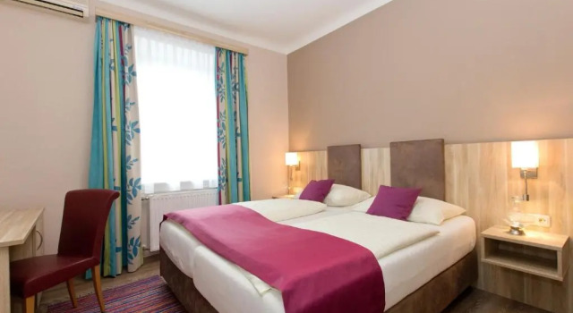 Двухместный номер Comfort HOTEL junior by MAX 70