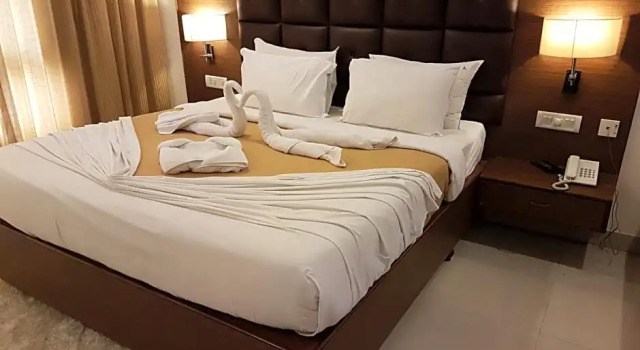 Двухместный номер Deluxe Hotel Saptagiri