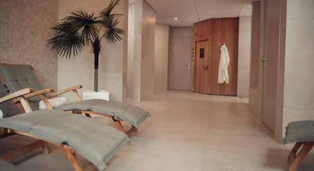 WestCord Hotel Schylge, Buchen Sie Hotel Hotels in Westfriesische Inseln mit Pool, Schwimmbad