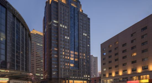 MEHOOD LESTIE Hotel (Qingdao Vientiane City, May Fourth Square)