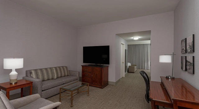 Двухместный Junior Suite (Headhouse Tower) Philadelphia Marriott Downtown
