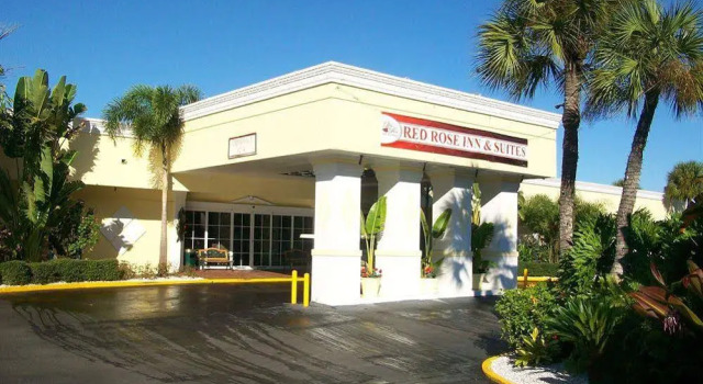 Red Rose Inn & Suites, Buchen Sie Hotel Plant City Florida