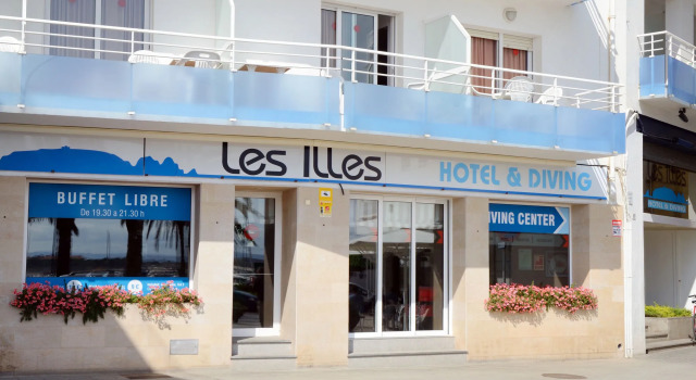 Hotel & Diving Les Illes, Забронировать Отель Торроэлья-де-Монгри Baix Empordà
