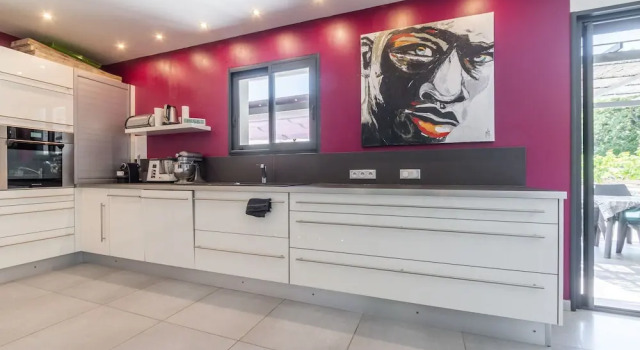 Serene Villa in Saint-Victor-la-Coste with Private Pool, Rezerwuj Willa Saint-Victor-la-Coste Gard