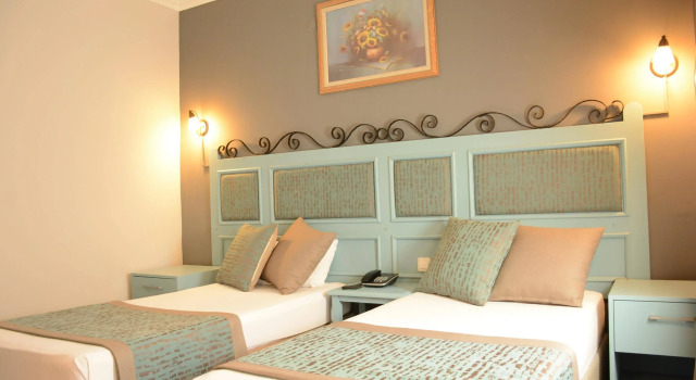 Otel Atrium