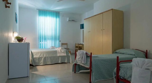 Четырёхместный номер Standard Albergo Marla