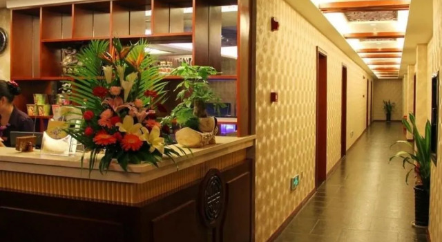Meidijia Hotel, Varaa Hotelli Hotellit Sichuan pysäköinnillä, Pysäköinti