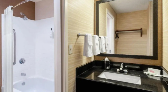 Номер Deluxe Fairfield Inn & Suites by Marriott Denver Aurora/Medical Center