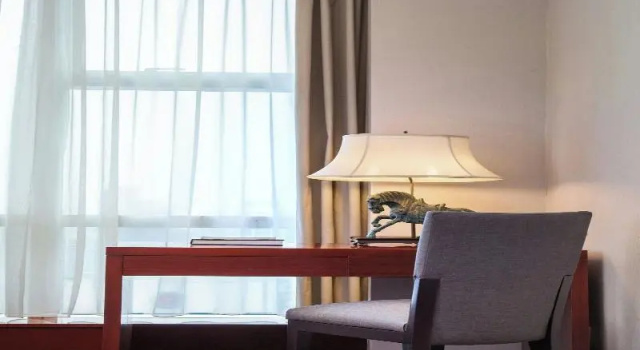 Люкс Superior The Mayflower, Jakarta-Marriott Executive Apartments