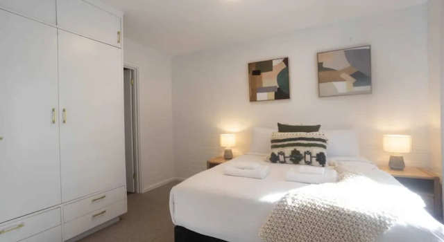 Lovely 1BR Apt in Bicton With Backyard and Parking, Брондау Қонақ үй Bicton Батыс Австралия