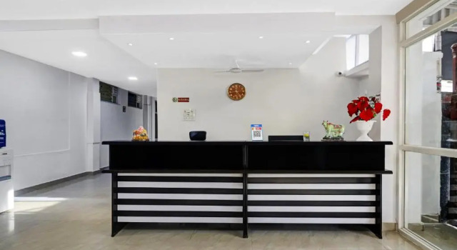 Itsy By Treebo - LG Grand Inn, Rezerwuj Hotel Gachibowli 