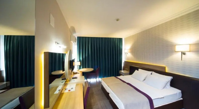 Семейный номер Standard с красивым видом из окна Spilos Hotel