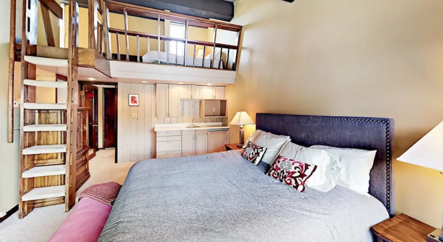 E Lionshead Condo #402 3 Bedrooms 3 Bathrooms Condo