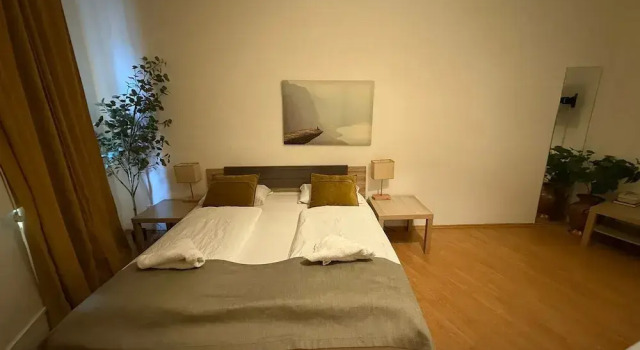 Cozy 1BR Apt Budget Stay Westbahnhof, Prenota Appartamento Vienna Austria