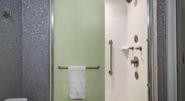 Четырёхместный номер Standard Home2 Suites By Hilton Georgetown