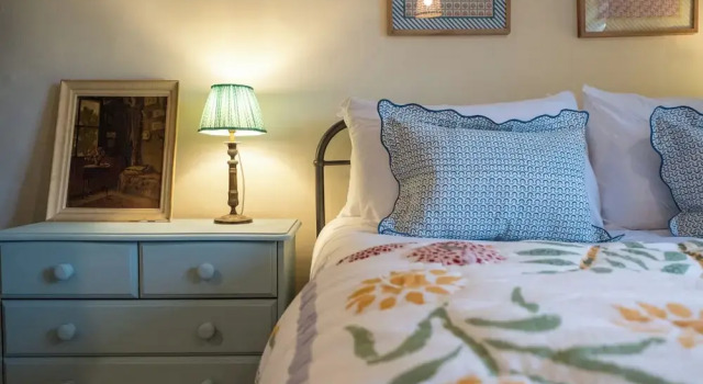 Beautiful 2BD Cottage in the Cotswolds, Varaa Lomakoti Mökit kohteessa Merseyside, Mökki
