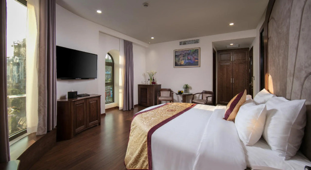 Полулюкс Halios Hotel Halong