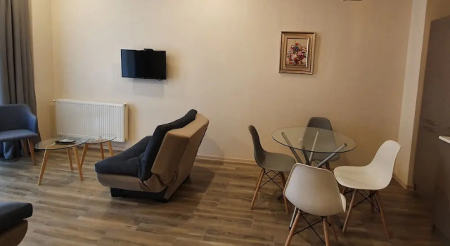 Two Bedroom Apartment With Balcony, Varaa Huoneisto Tbilisi Tbilisi Region