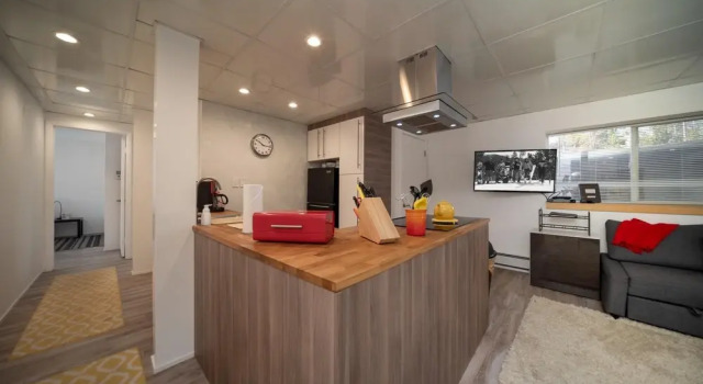 91 Meadow Mile by Stay Winter Park, Забронировать Отель Отели Винтер Парка с парковкой, Парковка