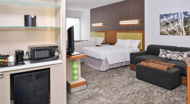 Двухместный люкс SpringHill Suites Ashburn Dulles North