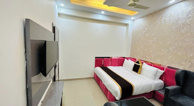 Люкс Shree Jee Hotel