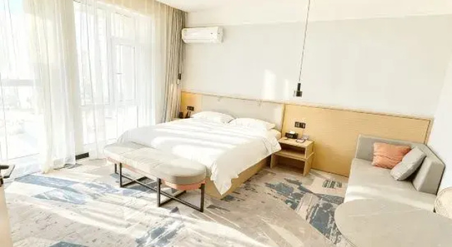 Люкс Deluxe Gray Whale International Hotel (Longquan Branch)