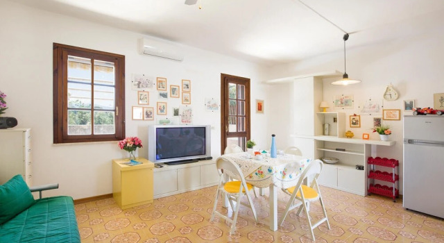 Beautiful Apartment in Cassano Allo Jonio With, Rezerwuj Apartament  