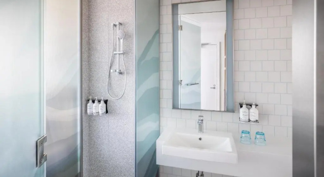 Четырёхместный номер Standard с видом на город Holiday Inn Express Auckland City Centre by IHG