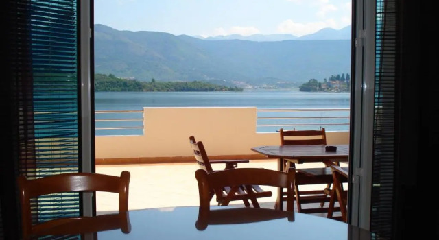 Апартаменты Deluxe Apartments Adeona