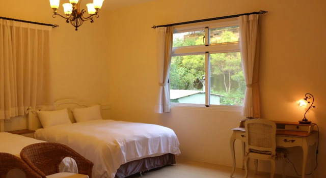 Bear Meets Moose Homestay B&B, Book Bed and Breakfast Puli Nantou County
