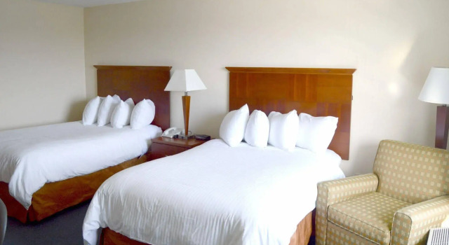 Hampton House Hotel, Забронировать Отель Хэмптон Нью-Гемпшир
