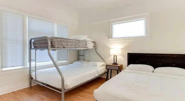 5 Bedroom Koreatown Charmer near DTLA
