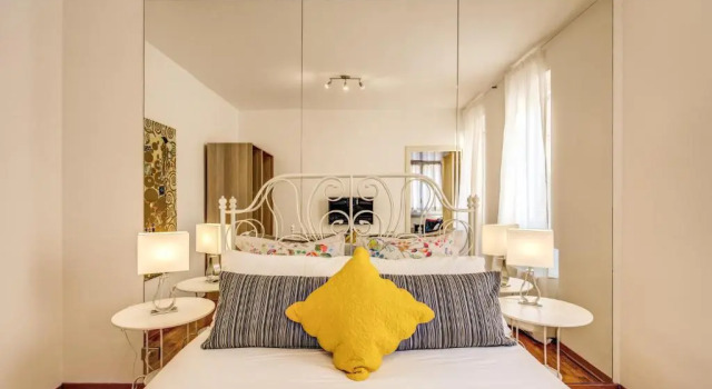 Апартаменты Elegant Apartment Behind the Colosseum