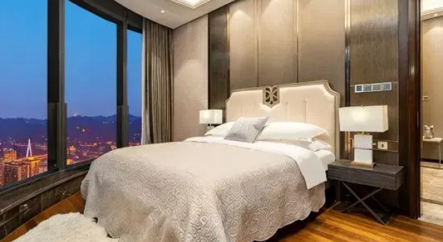 Семейный люкс с красивым видом из окна Mountwell Executive Suites (Jiefangbei Hongyadong)