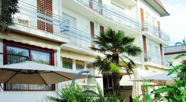 Hotel Manuela, Забронировать Отель Отели Червия с завтраком, Завтраки