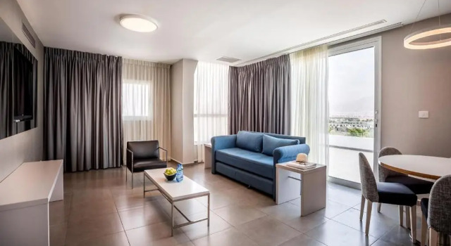 Suite Real Astral Nirvana Club