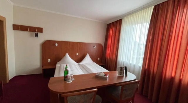 Двухместный номер Standard Hotel Royal