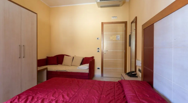 Четырёхместный номер Comfort Hotel Conte Ruggero