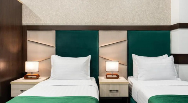 Трёхместный номер Standard Shahzoda Grand Hotel - "Best Hotel Award Winner"