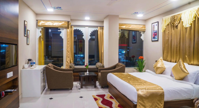 Hotel Kingfisher Udaipur, Забронировать Отель Отели штата Раджастхана с парковкой, Парковка