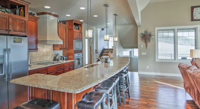 Коттедж 'bella Greens' Spacious Sturgis Home w/ Large Deck